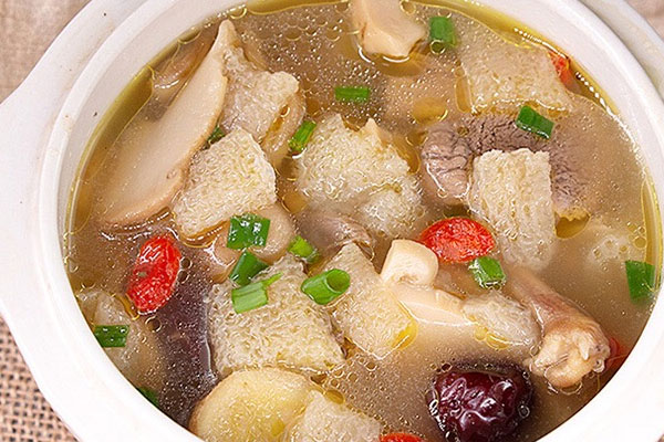 松茸湯為什么燉不白，手術(shù)后為什么可以喝松茸湯