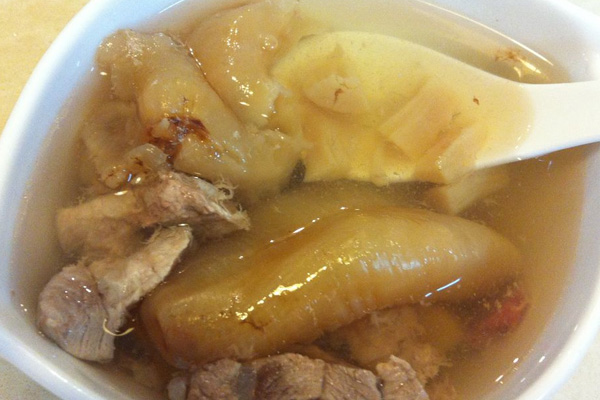 牛肝菌花膠瘦肉湯的功效作用與營養(yǎng)價(jià)值