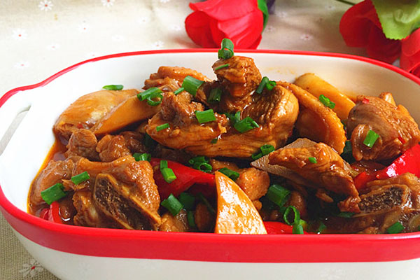 牛肝菌燉鴨的功效作用與營養(yǎng)價(jià)值