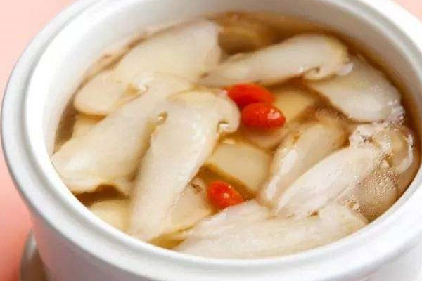 新鮮松茸怎么燉湯才有營養(yǎng) 新鮮松茸怎么燉湯才有營養(yǎng)