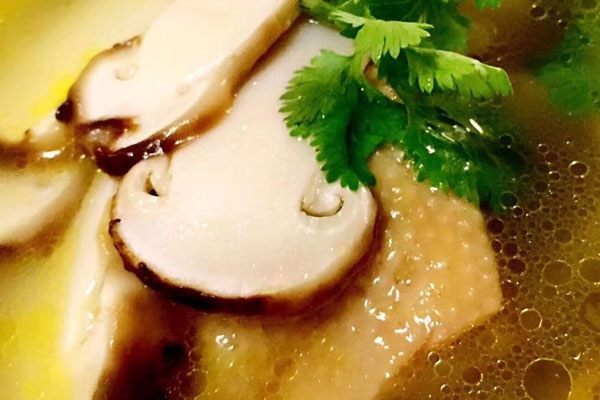 松茸燉鵝的營(yíng)養(yǎng)價(jià)值