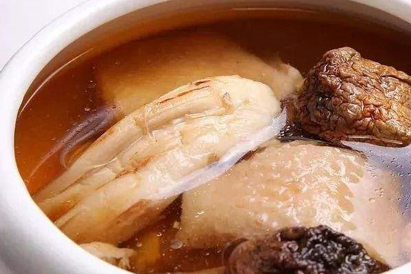 孕婦、產(chǎn)婦可以吃松茸鵝肉湯嗎