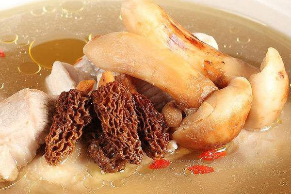 天麻松茸燉鴿子的功效作用與營(yíng)養(yǎng)價(jià)值