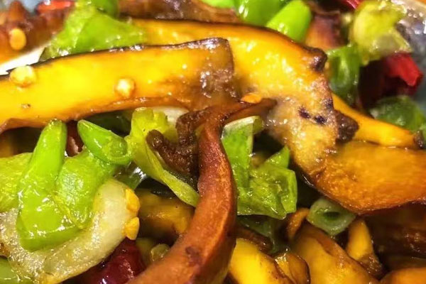 曬干的牛肝菌怎么做才好吃，牛肝菌怎么吃才無(wú)毒