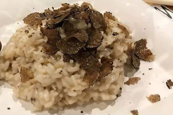 黑松露糯米飯?jiān)趺醋龊贸? src=