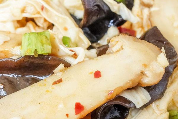 松茸炒腐竹怎么做好吃，需要焯水嗎