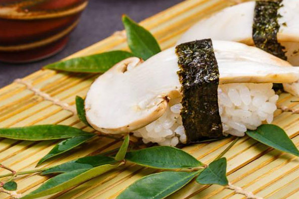 松茸壽司的熱量高不高