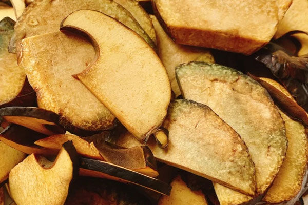 牛肝菌泡水會變綠色嗎 牛肝菌泡水會變綠色嗎