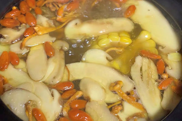 松茸調(diào)理腸胃的吃法 松茸調(diào)理腸胃的吃法