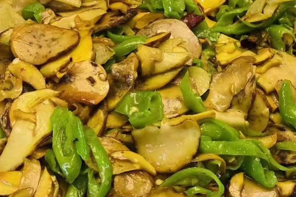 在爆炒牛肝菌的時(shí)候可以試吃嗎，有哪些食用禁忌