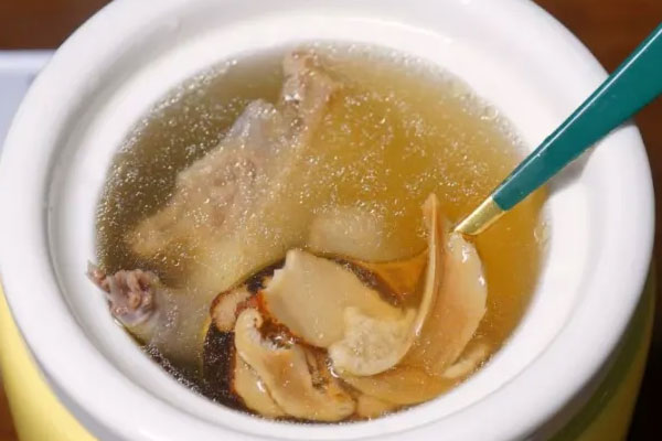 松茸鴿子湯孕婦可以吃嗎