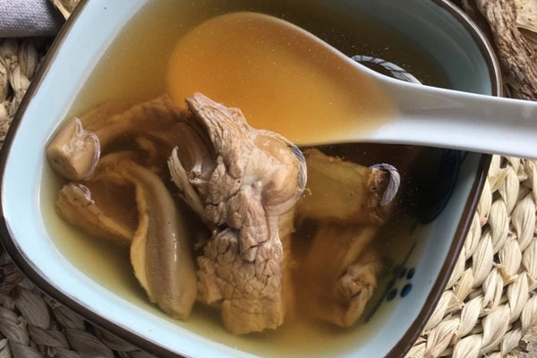 適合孕婦吃的松茸湯食譜 適合孕婦吃的松茸湯食譜