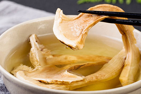 干松茸不泡發(fā)可以直接煲湯嗎 干松茸不泡發(fā)可以直接煲湯嗎