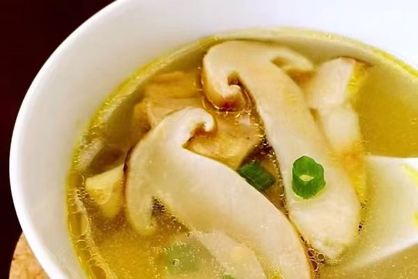 松茸雞湯什么時(shí)候放鹽好