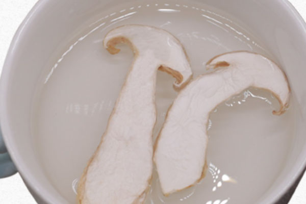 干品松茸的儲(chǔ)存方法