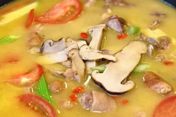 松茸切片燉湯好還是整個(gè)燉湯好 松茸切片燉湯好還是整個(gè)燉湯好