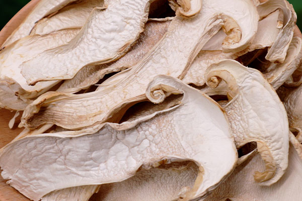 松茸打粉可以泡水喝嗎，松茸煮水能天天喝嗎