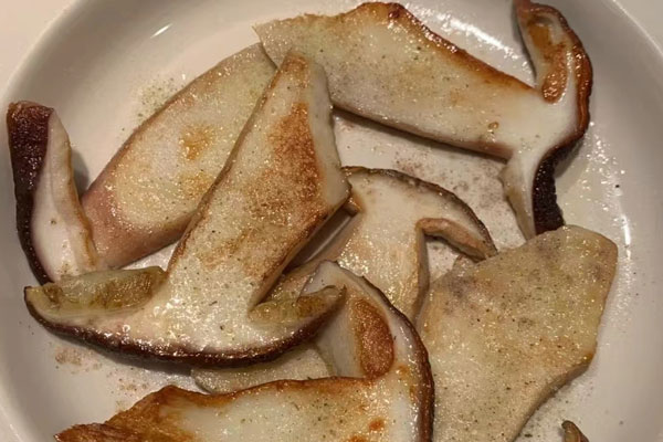 牛肝菌中毒的表現(xiàn) 牛肝菌中毒的表現(xiàn)