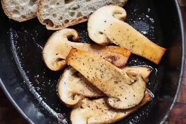 蛋白尿?qū)θ梭w的危害 蛋白尿?qū)θ梭w的危害