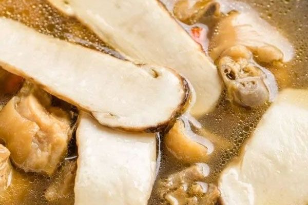 松茸鴿子湯上火還是降火，松茸煲什么湯最好