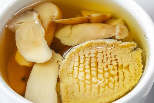 鮑魚松茸湯孕早期可以喝嗎 鮑魚松茸湯孕早期可以喝嗎