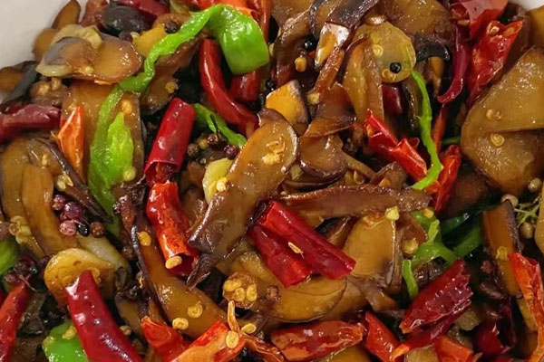 牛肝菌為什么要多放蒜，紅腳牛肝菌可以吃嗎