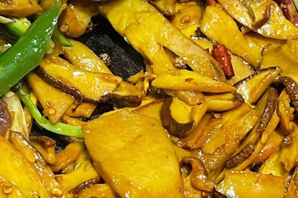 炒牛肝菌放蒜能去毒嗎，網(wǎng)孢牛肝菌可以吃嗎