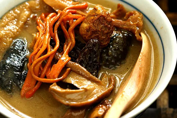 牛肝菌花生湯好喝嗎 牛肝菌花生湯好喝嗎